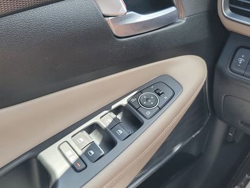 Used 2019 Hyundai Santa Fe Limited AWD/4WD image 22