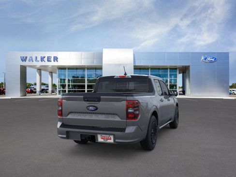 New 2026 Ford Maverick Lobo image 8