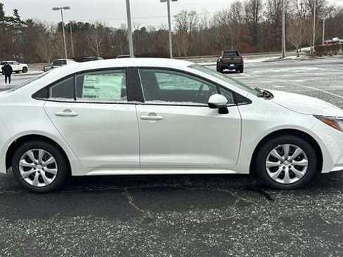 New 2026 Toyota Corolla LE image 26