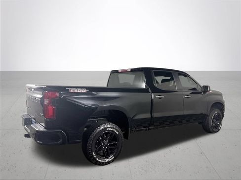 Used 2021 Chevrolet Silverado 1500 Custom Trail Boss w/ Safety Confidence Package AWD/4WD image 6