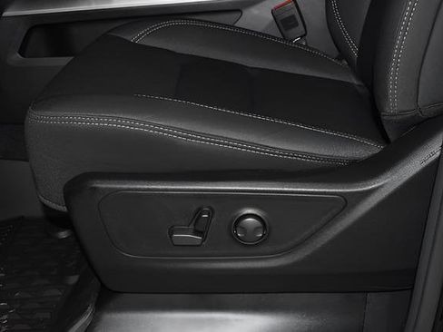 New 2026 RAM 1500 Big Horn AWD/4WD image 11