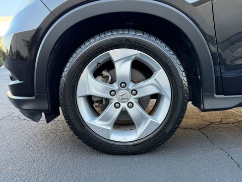 Used 2016 Honda HR-V EX image 23