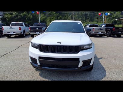 Used 2023 Jeep Grand Cherokee L Altitude