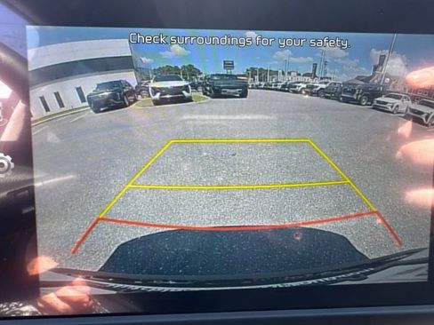 New 2025 Kia Seltos EX image 29