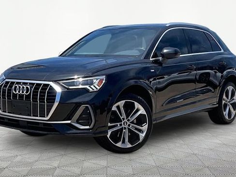 Used 2021 Audi Q3 2.0T Premium Plus w/ Premium Plus Package AWD/4WD image 1