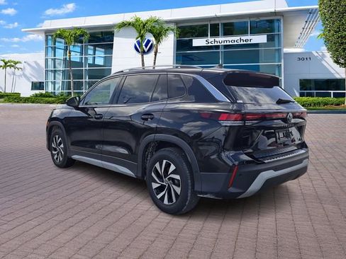New 2026 Volkswagen Tiguan S FWD image 5
