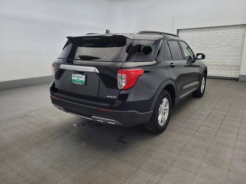 Used 2021 Ford Explorer XLT w/ Equipment Group 202A image 9