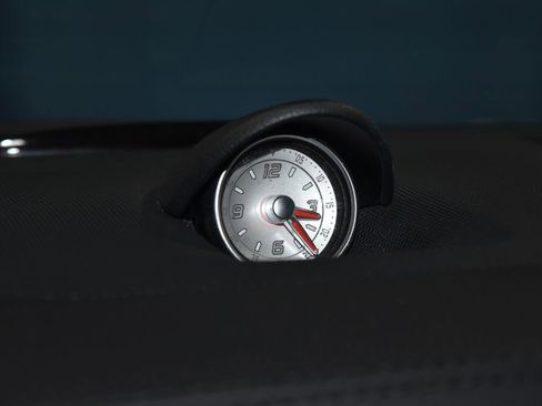 Used 2014 Mercedes-Benz SL 550 image 12