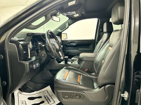 Used 2023 GMC Sierra 1500 AT4 image 9