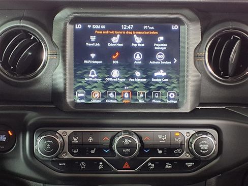 Used 2022 Jeep Gladiator Overland AWD/4WD image 17