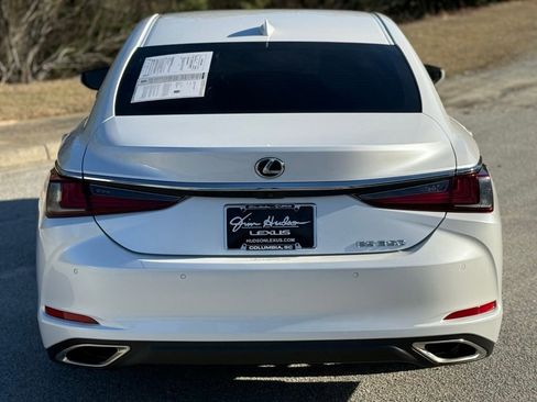 Certified 2023 Lexus ES 350 w/ Premium Package image 11