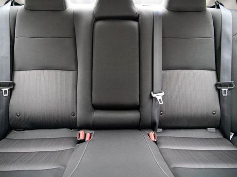 Used 2024 Nissan Altima 2.5 SV image 25