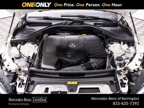 Used 2025 Mercedes-Benz GLC 300 4MATIC image 30