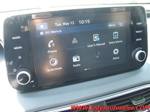 Used 2021 Hyundai Santa Fe SE AWD/4WD image 17