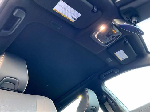 Used 2024 Toyota Crown Limited image 13