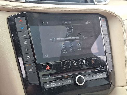 Used 2021 INFINITI QX50 Essential w/ Convenience Package image 16