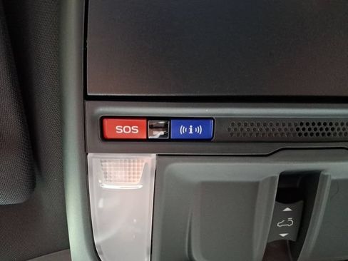 Certified 2026 Subaru Forester Touring AWD/4WD image 35