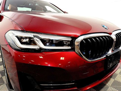 Certified 2023 BMW 530i xDrive w/ Convenience Package AWD/4WD image 25