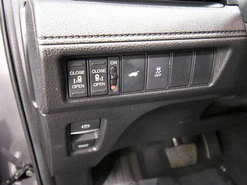 Certified 2025 Honda Odyssey EX-L image 20