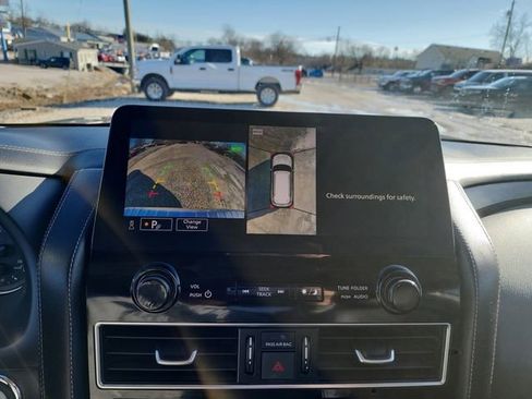 Used 2024 INFINITI QX80 Luxe image 26