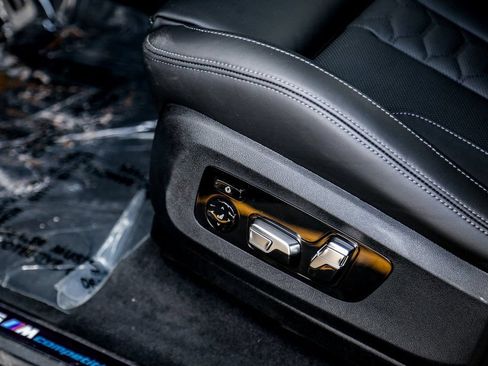 New 2026 BMW X5 M Competition w/ Executive Package AWD/4WD image 27