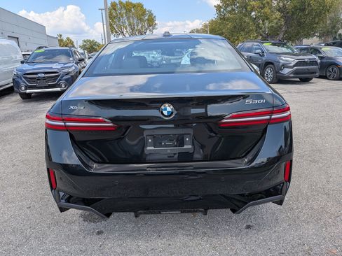 Used 2026 BMW 530i xDrive image 5