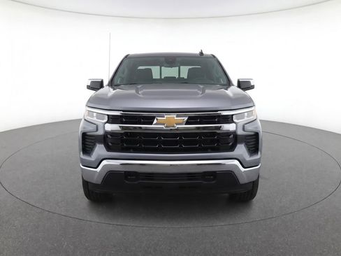Used 2023 Chevrolet Silverado 1500 LT AWD/4WD image 5