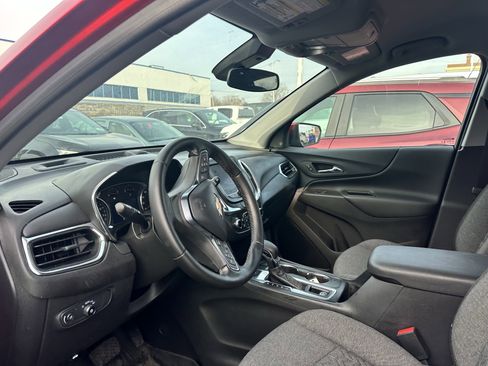 Used 2024 Chevrolet Equinox LT image 11
