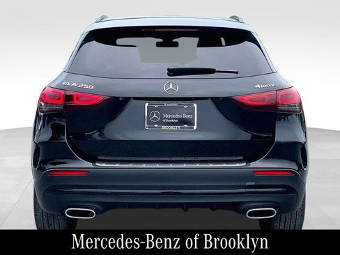 Certified 2023 Mercedes-Benz GLA 250 4MATIC image 6