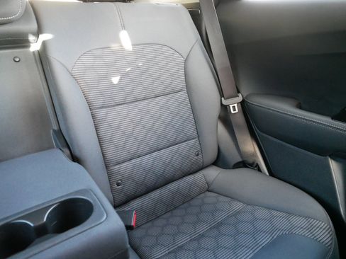 Certified 2022 Kia Niro LXS image 14