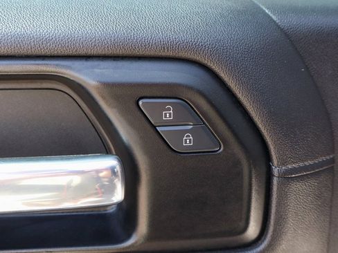 Used 2020 Chevrolet Silverado 1500 RST w/ All-Star Edition image 17