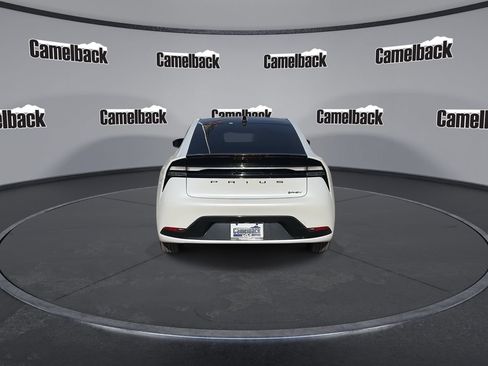 Used 2026 Toyota Prius Plug-In Hybrid FWD image 6