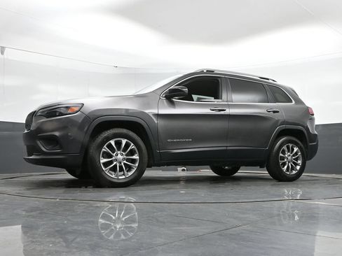 Used 2021 Jeep Cherokee Latitude Plus AWD/4WD image 43
