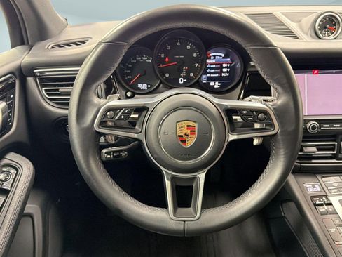 Used 2020 Porsche Macan image 17