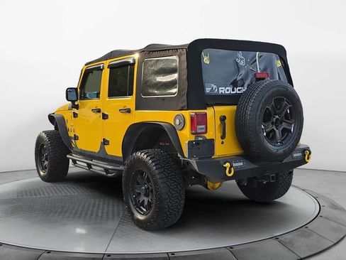 Used 2015 Jeep Wrangler Unlimited Sahara w/ Max Tow Package image 3