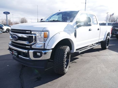 Used 2022 Ford F350 XLT w/ XLT Value Package image 4