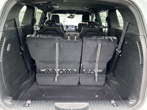 New 2026 Chrysler Pacifica Select image 5