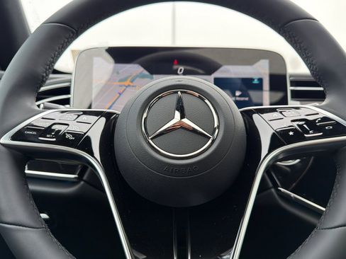 New 2026 Mercedes-Benz E 450 4MATIC Sedan image 21