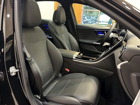 Certified 2025 Mercedes-Benz C 300 Sedan image 12
