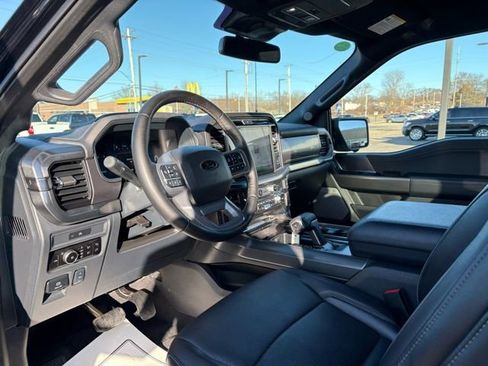 Used 2025 Ford F150 Lariat image 17