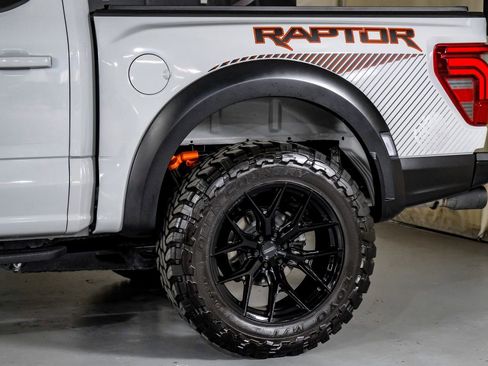 Used 2024 Ford F150 Raptor image 13