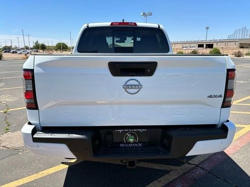 Certified 2025 Nissan Frontier SV w/ SV Convenience Package AWD/4WD image 5