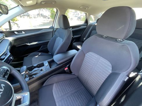 Used 2025 Kia K5 LXS image 35