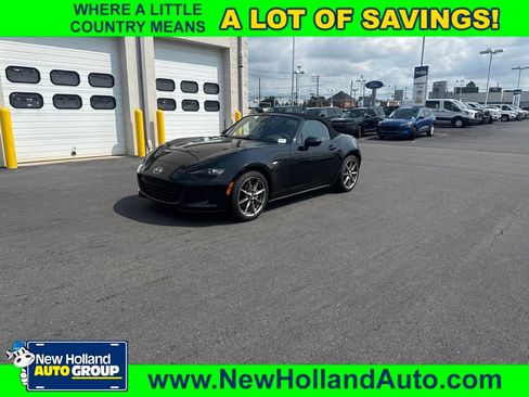 Used 2022 MAZDA MX-5 Miata Grand Touring w/ Weather Package RWD image 1