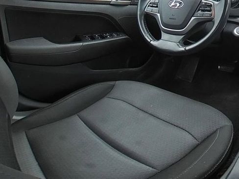 Used 2017 Hyundai Elantra Value Edition FWD image 19