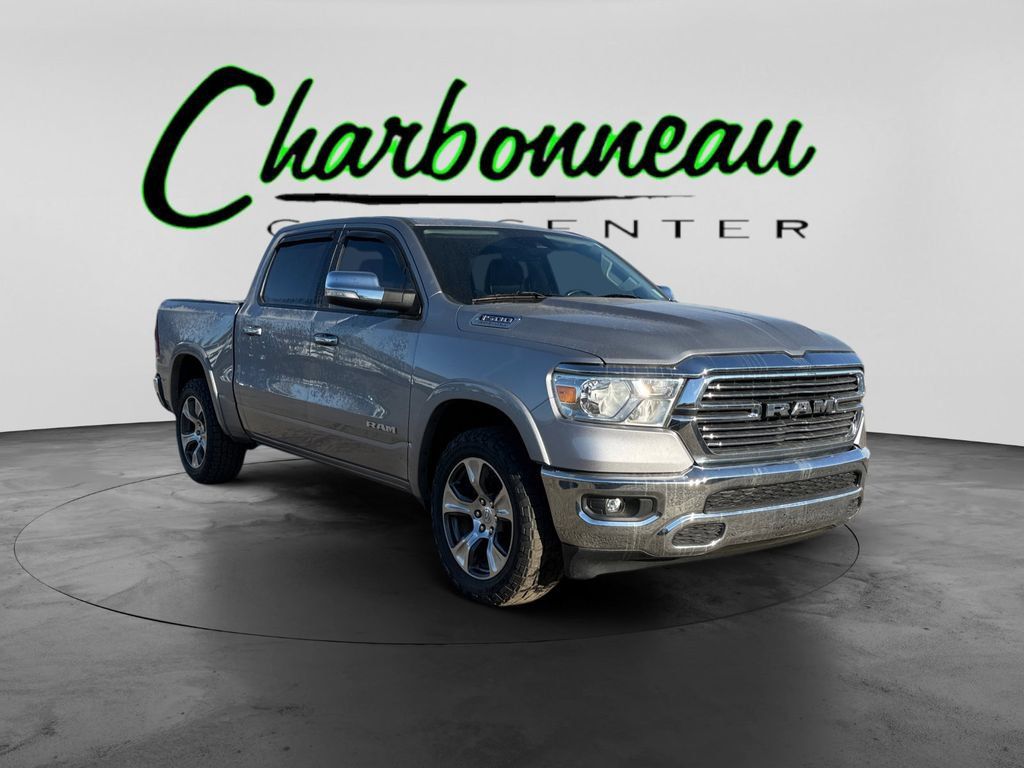 Used 2022 RAM 1500 Laramie AWD/4WD image 7