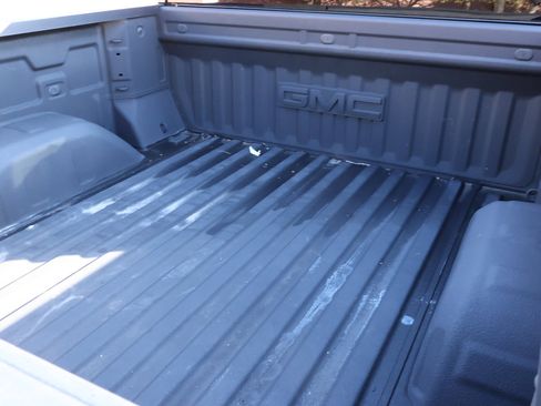 Used 2024 GMC Sierra 1500 Elevation image 22