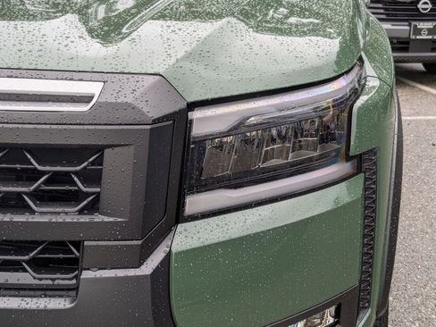 New 2026 Nissan Frontier PRO-4X w/ Pro Premium Package AWD/4WD image 10