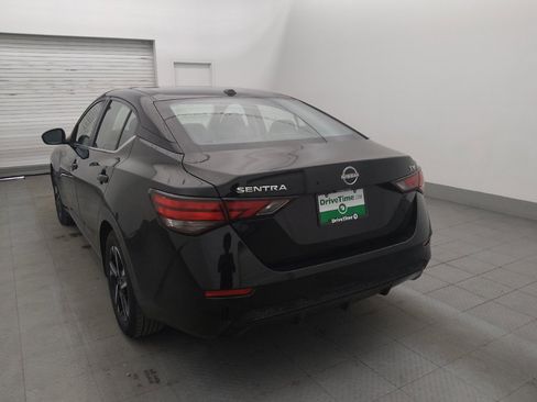 Used 2024 Nissan Sentra SV FWD image 5