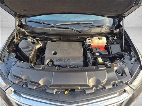 Certified 2023 Chevrolet Traverse LT FWD image 23